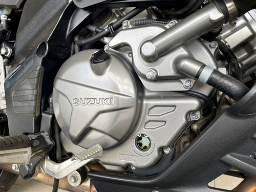 Imagem 8 de 11 de Suzuki Dl V-strom 650 Xt Manual