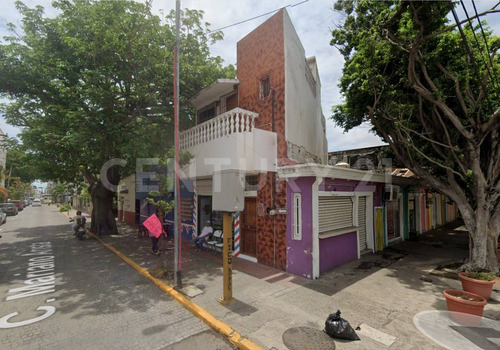 Propiedad En Venta En Col. Centro, Veracruz