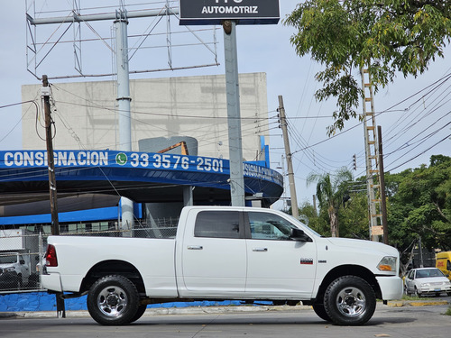 Dodge Ram 2500 5.7 Pickup Slt Aa 4x4 At