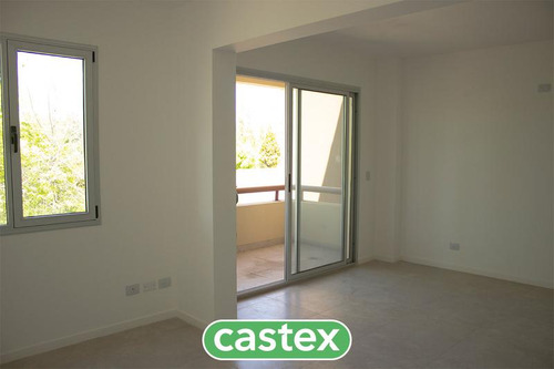 Monoambiente En Venta En Villa Del Lago, Pilar