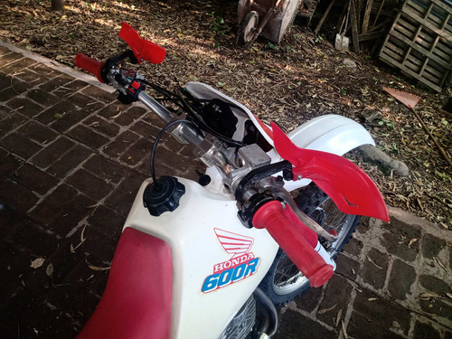 Imagen 3 de 8 de Honda Modelo 93