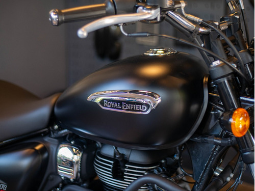Imagen 10 de 25 de Royal Enfield Meteor 350 Stellar Black Reserva Hoy