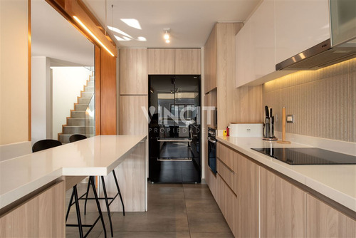 Departamento En Venta De 3 Dorm. En Lo Barnechea