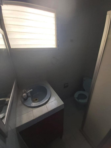 Imagen 15 de 25 de Casa En Renta | Col. Itzimna
