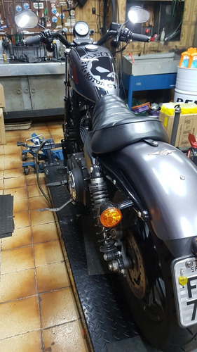 Imagem 6 de 8 de Harley Davidson 883 Iron