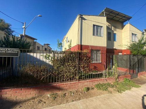 Bella Casa Amplia En Pasaje Peatonal Elías Carrasco, Lampa
