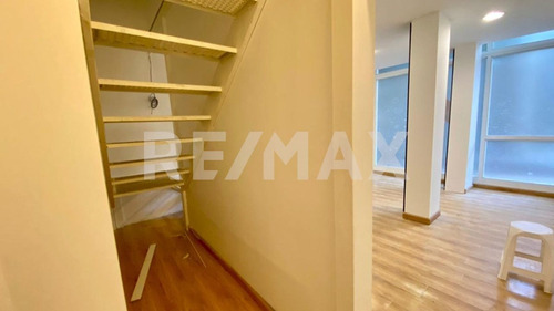 Vende Local 50m, Edificio Torres Del Solar