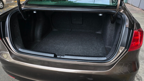 Volkswagen Jetta 2.5 Bicentenario Tiptronic At