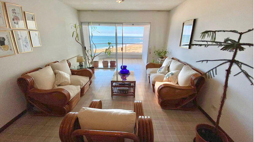 Apartamento Vista Al Mar, 2 Dormitorios, 2 Baños Edificio Con Amenities