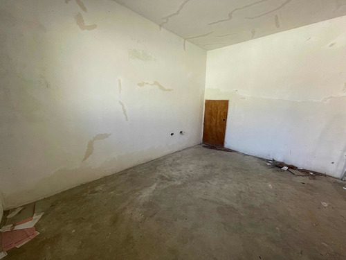 Imagen 6 de 18 de Town House En Venta En Nueva Barcelona El Cr Katuarito E