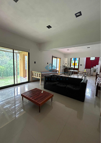 Casa De 1 Dorm En Venta, Agua De Oro