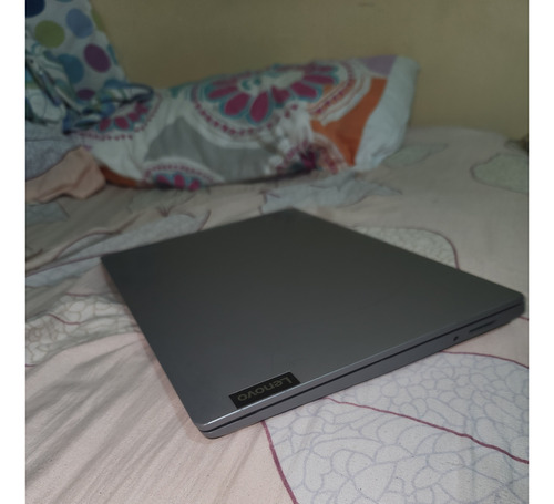 Lenovo Ideapad S145 Usado, Ideal Para Estudiantes