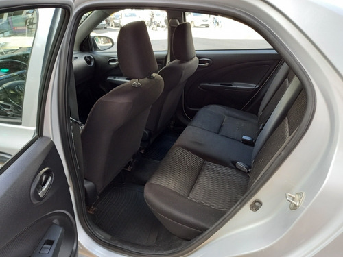 Toyota Etios 1.5 Sedan X 2018