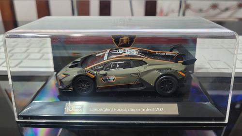 Lamborghini Huracan Super Trofeo Evo2. Burago 1/43. Nuevo. Verde Oscuro (Usado)