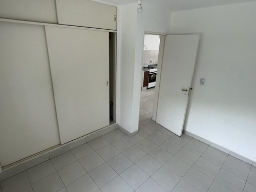 Venta - La Calera - Departamento 1 Dorm - Housing Con Pileta Y Cochera