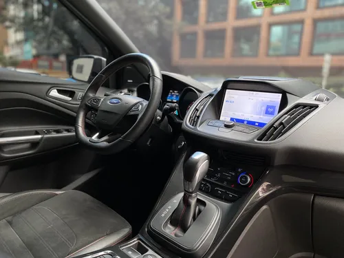Ford Escape St Line