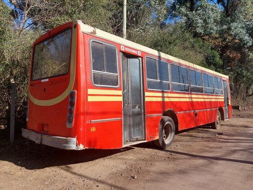 Imagen 2 de 8 de Mercedes Benz 1320