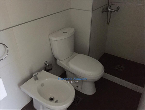 Apartamento De 1 Dormitorio Con Garaje Al Contrafrente