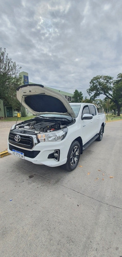 Toyota Hilux 2.8 Cd Srv 177cv 4x2 2019