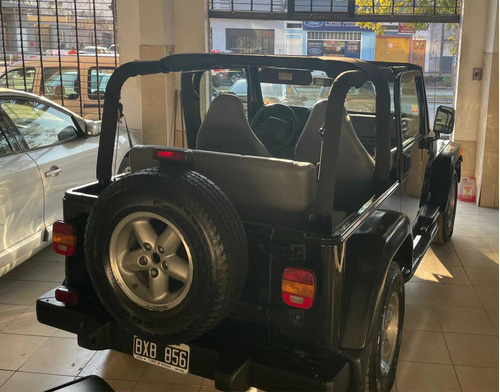 Imagen 10 de 16 de Jeep Wrangler 1998 4.0 Hard Top