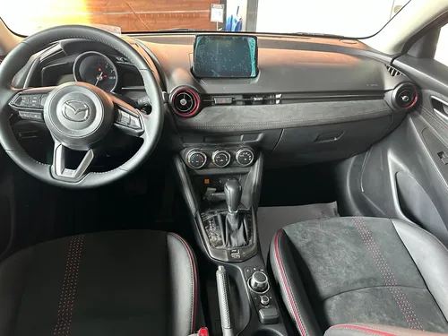 Mazda 2 Sport Gt Lx Carbon Edition At 2.0l Mz127/vf