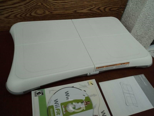 Juego Wii Fit Plus Con Balance Board Para Las Consolas Wii