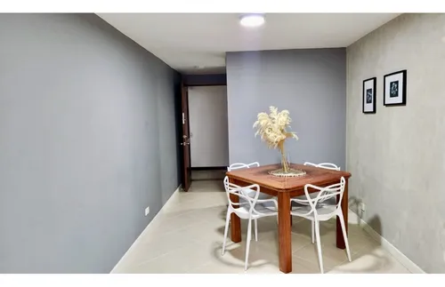 Apartamento En Arriendo Amoblado En Poblado Castropol