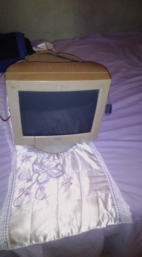 Monitor Antigo Fucionando