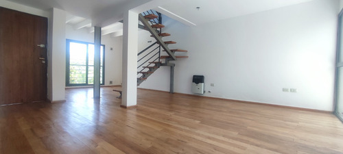 Dúplex En Venta - Barrio Chateau Carreras - Excelente Oportunidad