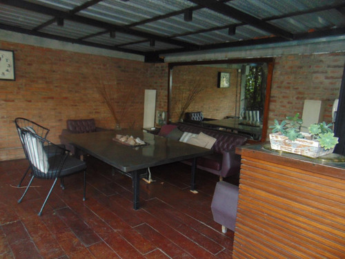 Imagen 14 de 30 de Casa De 5 Dormitorios De Excelente Diseño Y Calidad - Las Lomas-jockey. San Isidro.