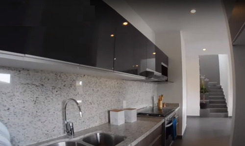 Casa En Renta En Altozano El Nuevo Querétaro, Querétaro, Querétaro