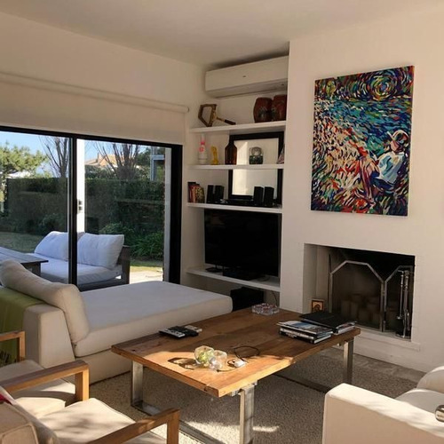 Casa En Venta De 3 Dormitorios En Montoya