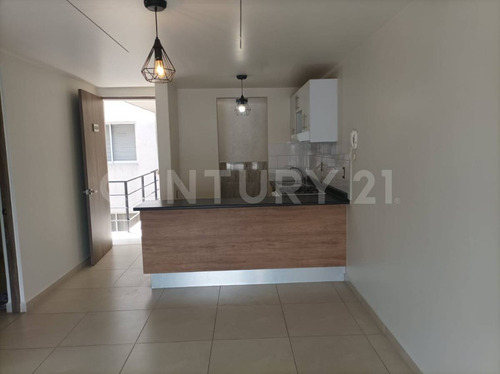 Departamento En Renta En Santiago Atzacoalco, Gustavo A. Madero.
