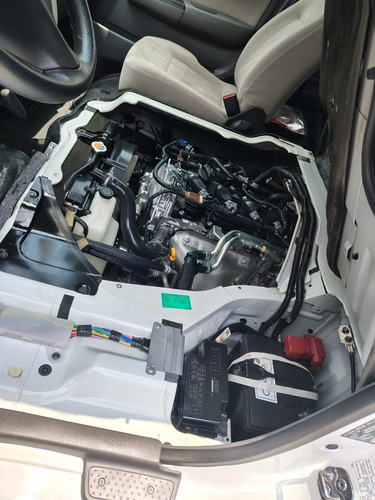 Nissan Urvan 2.5 15 Pas Amplia Aa Mt
