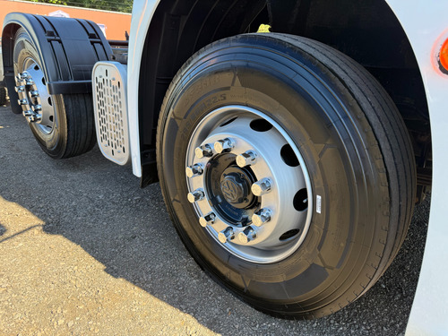 Vw 30.330 8x2 2019 Teto Alto Automático Bitruck No Chassi