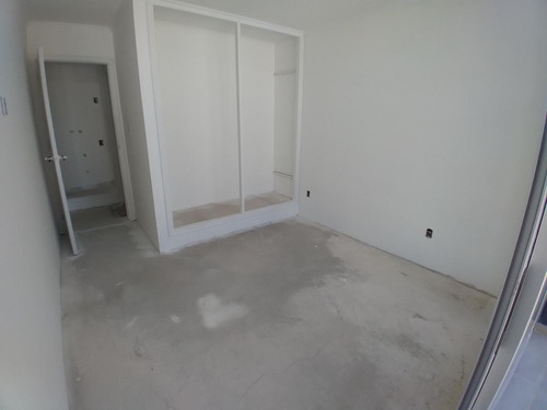 Mira Que Lindo! Un Dorm. En Venta Con Gran Terraza