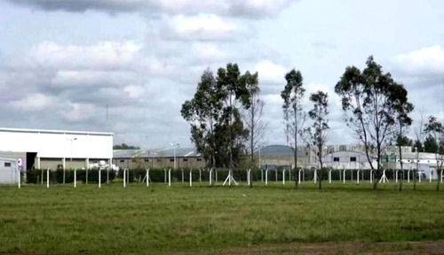Imagen 3 de 7 de Fracción Industrial En La Reja