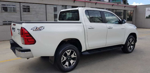 Toyota Hilux Cabine Dupla 2.8 Tdi Srx Cd 4x4 (aut)