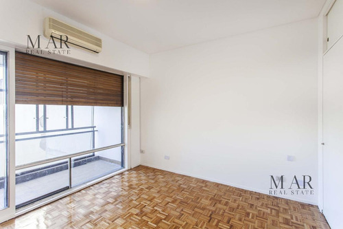 Imagen 19 de 30 de Imponente Departamento En Venta. 4 Dor. 2 Dep. 2 Cocheras. Baulera