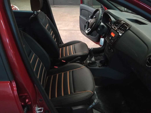 Imagen 8 de 14 de Renault Sandero Stepway 1.6 Zen Motor Cadenero (eo)