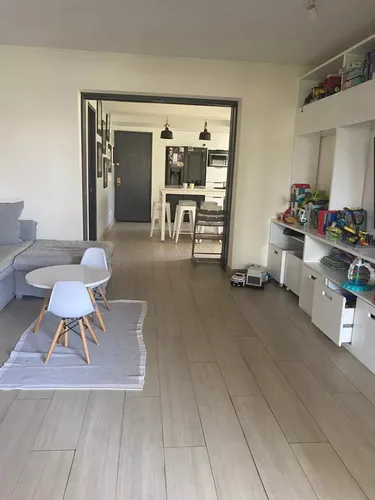 Amplio Y Elegante Departamento Remodelado En Vitacura
