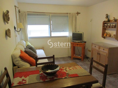 Imagen 1 de 9 de Venta Apartamento 1 Dormitorio, Peninsula, Punta Del Este