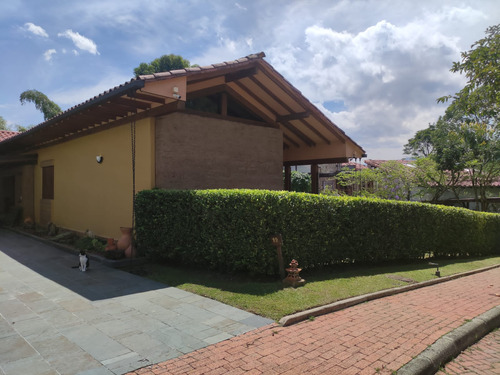 Venta De Casa Campestre La Estrella Sector La Aldea