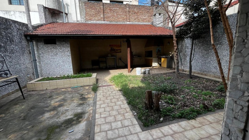 Venta Importante Propiedad En Mataderos