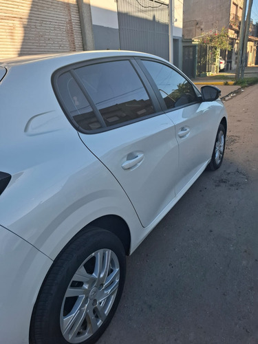 Peugeot 208 1.6 Active Pack Tiptronic