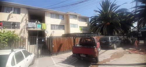 Departamento En Venta De 2 Dorm. En Quilicura