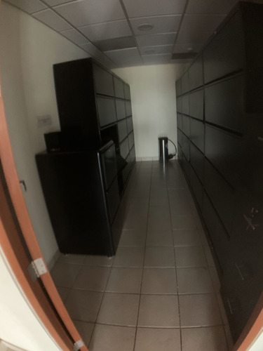 Oficina En Renta En Lomas Altas Torre Quadrata Amueblada (m2o2440)