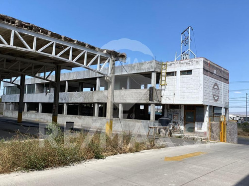 Ctv Terreno Comercial/ Indrustrial Venta La Piedad