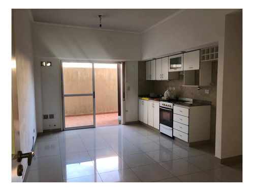 Departamento En Venta De 1 Dormitorio C/ Cochera En Tapiales