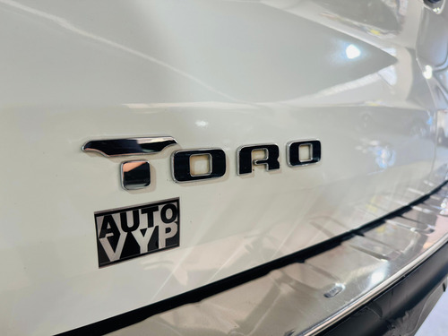 Fiat Toro 1.3 Freedom 16v Turbo Flex 4x2 Aut. 4p